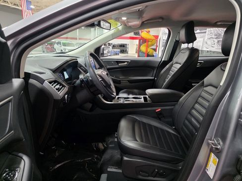 Used 2024 Ford Edge SEL w/ Convenience Package image 14