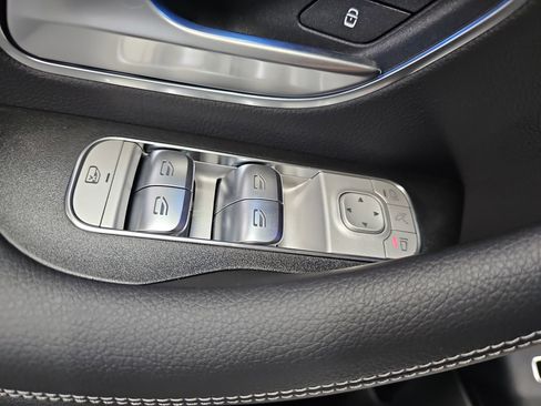 New 2026 Mercedes-Benz GLS 450 4MATIC image 30