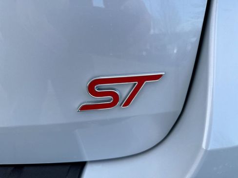 New 2026 Ford Explorer ST w/ Sun And Sound Package image 28