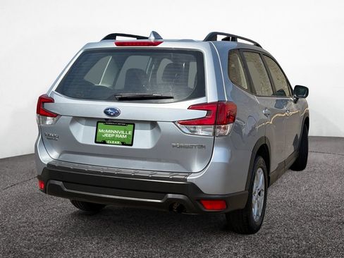 Used 2021 Subaru Forester AWD/4WD image 5