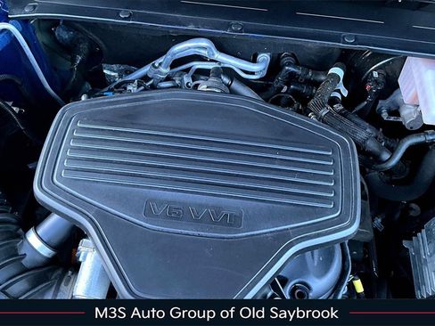 Used 2023 GMC Acadia AT4 w/ Technology Package image 32