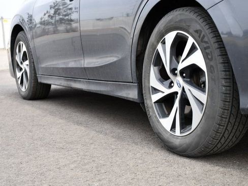 Used 2023 Subaru Legacy Premium image 9