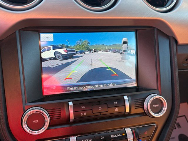 Used 2022 Ford Mustang Premium RWD image 5