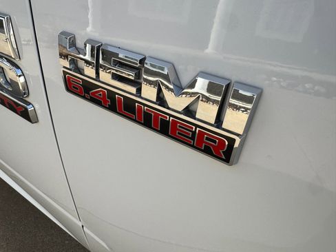 Used 2015 RAM 3500 Tradesman w/ Power & Remote Entry Group image 30