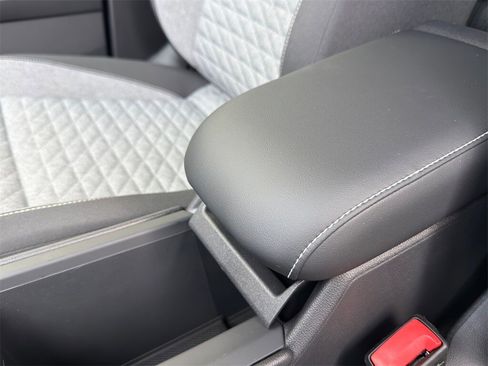 New 2026 Volkswagen Tiguan S image 16