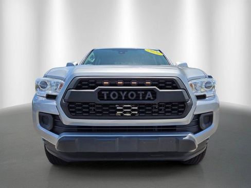 Used 2021 Toyota Tacoma SR w/ SR Convenience Package RWD image 8