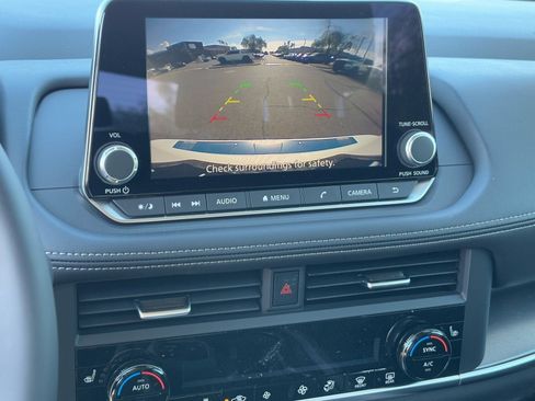 New 2026 Nissan Rogue SV w/ Cold Weather Package FWD image 25