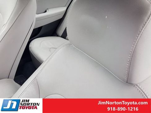 Used 2018 Hyundai Sonata Limited image 15