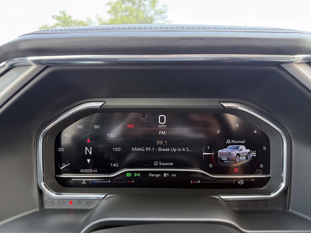 Used 2024 GMC Sierra 1500 Denali w/ Denali Reserve Package AWD/4WD image 15