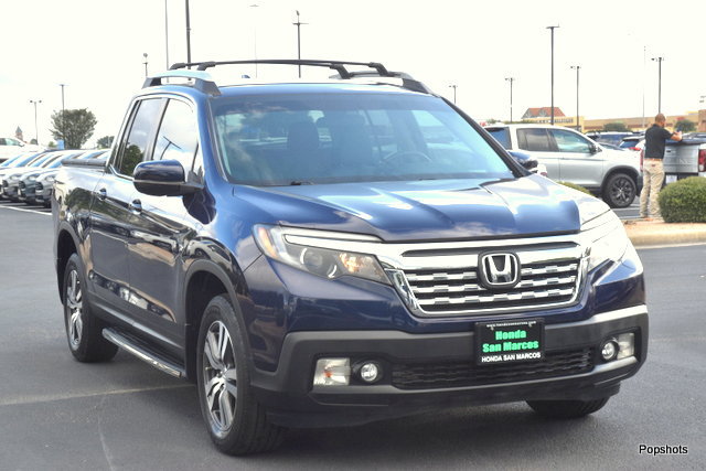 Used 2017 Honda Ridgeline RTS image 2