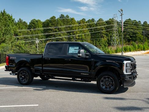 New 2026 Ford F250 XL w/ STX Appearance Package AWD/4WD image 12