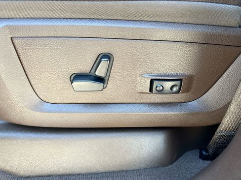 Used 2025 RAM 3500 Longhorn image 12