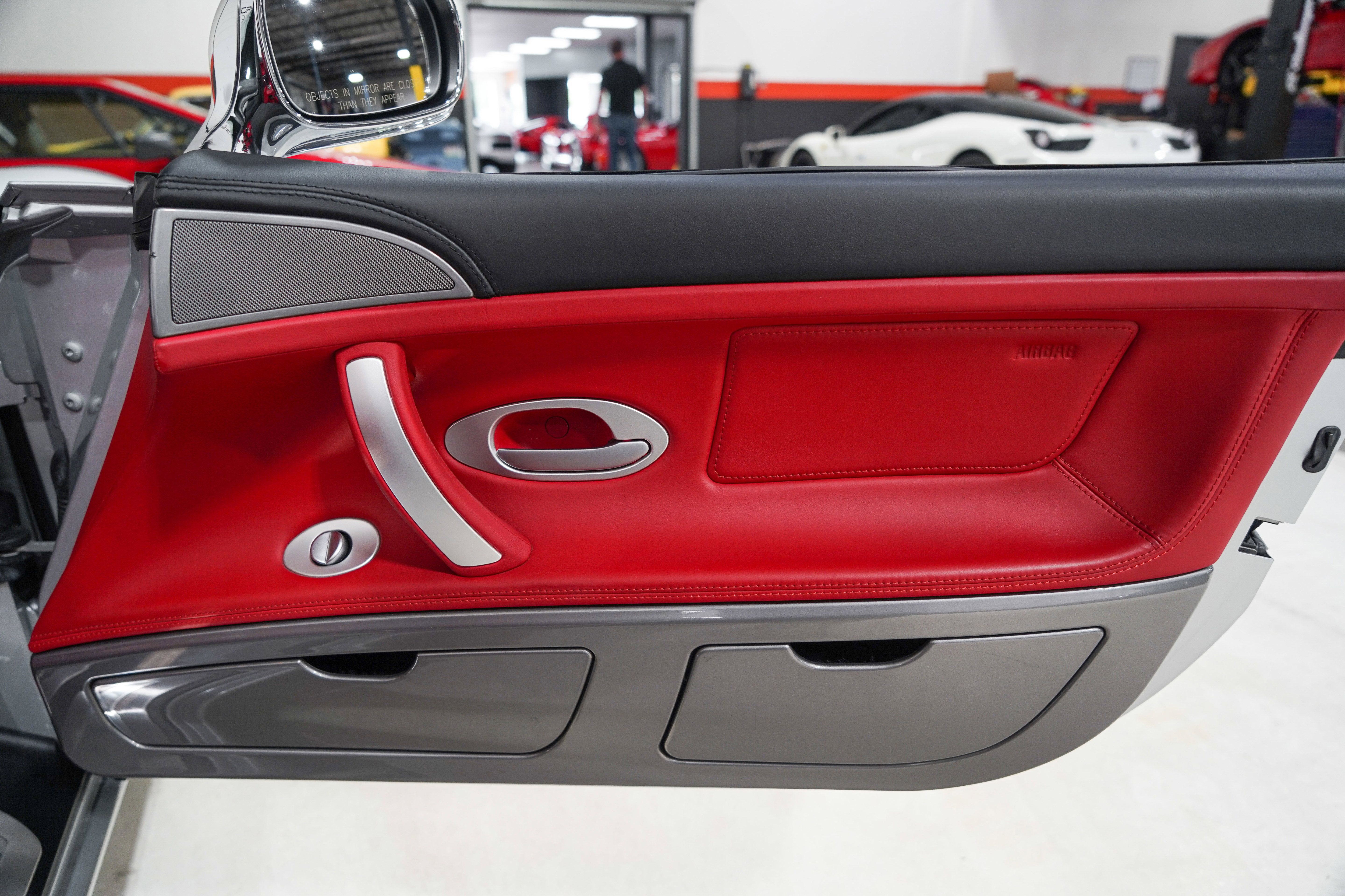 Used 2000 BMW Z8 RWD image 19