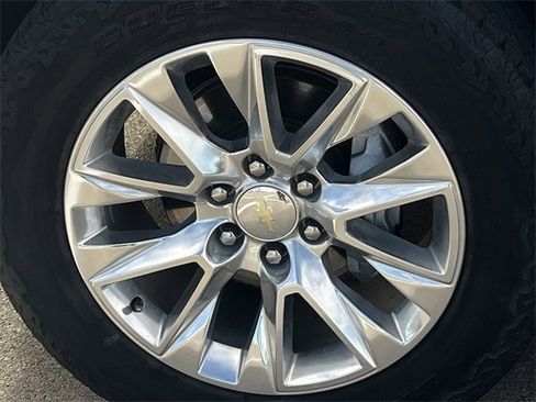 Used 2020 Chevrolet Silverado 1500 LTZ image 10