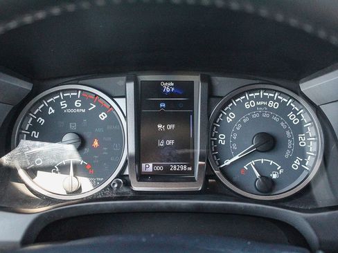 Used 2023 Toyota Tacoma TRD Sport AWD/4WD image 24