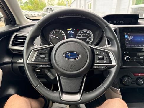 Used 2022 Subaru Forester Premium AWD/4WD image 19