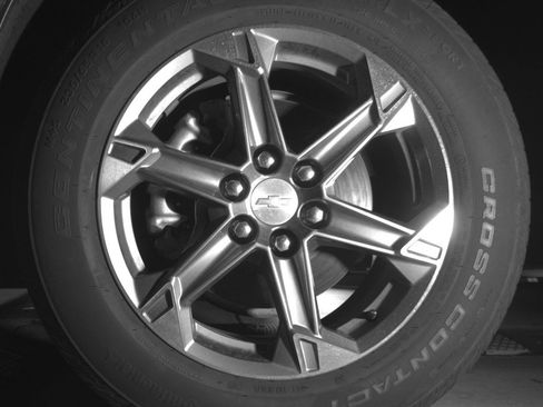 Used 2025 Chevrolet Blazer LT FWD image 12
