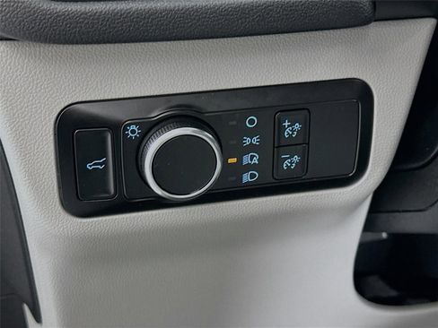 Used 2024 Ford Escape Active w/ Tech Pack #1 AWD/4WD image 13