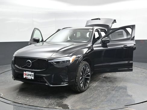 New 2026 Volvo XC60 B5 Ultra w/ Protection Package Premier image 44