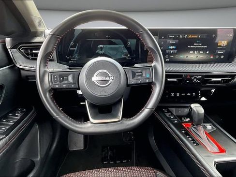 Certified 2025 Nissan Kicks SR AWD/4WD image 8