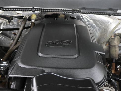 Used 2015 Chevrolet Silverado 2500 LT AWD/4WD image 18