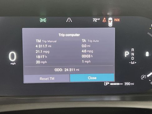 Certified 2023 Volvo XC90 B6 Plus w/ Protection Package Premier AWD/4WD image 17