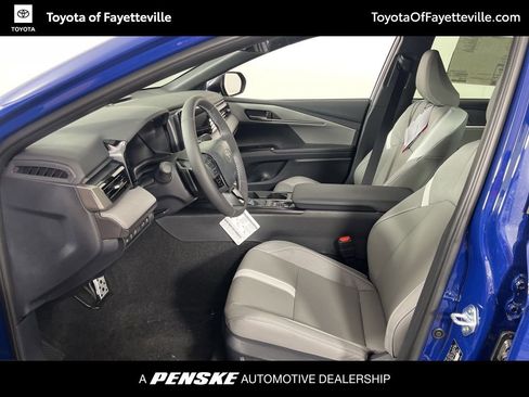 Used 2026 Toyota Camry SE image 21