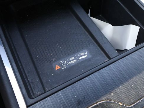 Used 2024 GMC Acadia Elevation FWD image 25