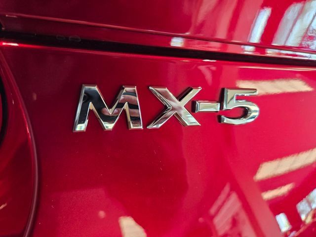 New 2026 MAZDA MX-5 Miata Sport RWD image 9