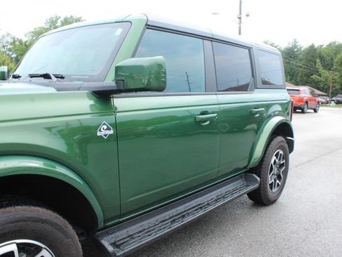 Used 2025 Ford Bronco Outer Banks AWD/4WD image 44
