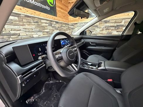 Certified 2026 Hyundai Tucson SE AWD/4WD image 10
