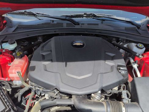 Used 2022 Chevrolet Camaro LT w/ Technology Package RWD image 14