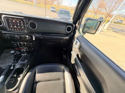 Used 2022 Jeep Wrangler Unlimited Rubicon 4xe image 22