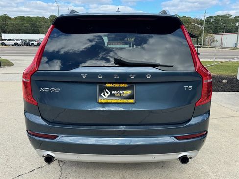 Used 2018 Volvo XC90 T5 Momentum image 6