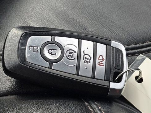 Used 2021 Ford Explorer Platinum w/ Premium Technology Package AWD/4WD image 72