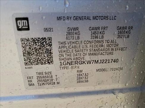 Used 2021 Chevrolet Traverse LT image 21