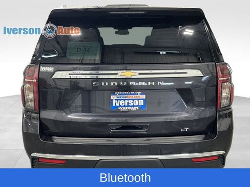 Used 2023 Chevrolet Suburban LT image 8