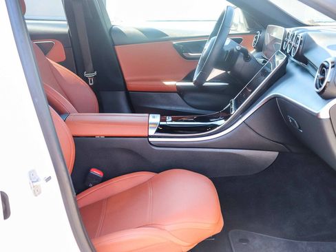 Used 2025 Mercedes-Benz C 300 Sedan image 20