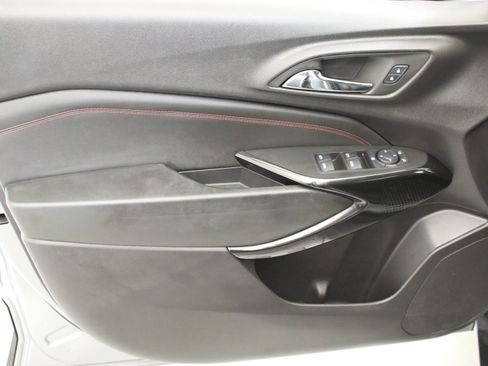 Used 2024 Chevrolet Trax RS w/ Driver Confidence Package FWD image 23