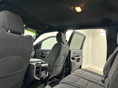 Used 2020 RAM 1500 Big Horn AWD/4WD image 25
