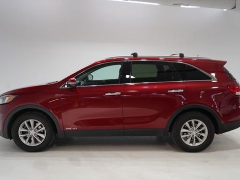 Used 2016 Kia Sorento LX image 4