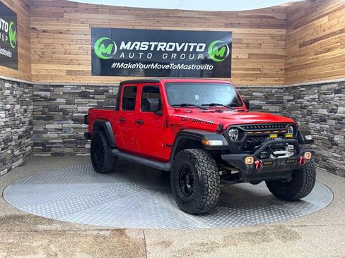 Used 2020 Jeep Gladiator Sport AWD/4WD image 18