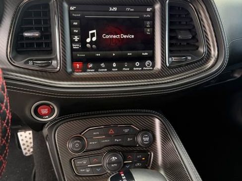 Used 2022 Dodge Challenger SRT Hellcat w/ Plus Package RWD image 10
