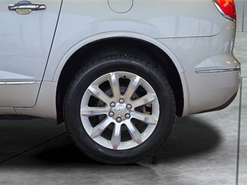 Used 2017 Buick Enclave Premium w/ Experience Buick Package image 31