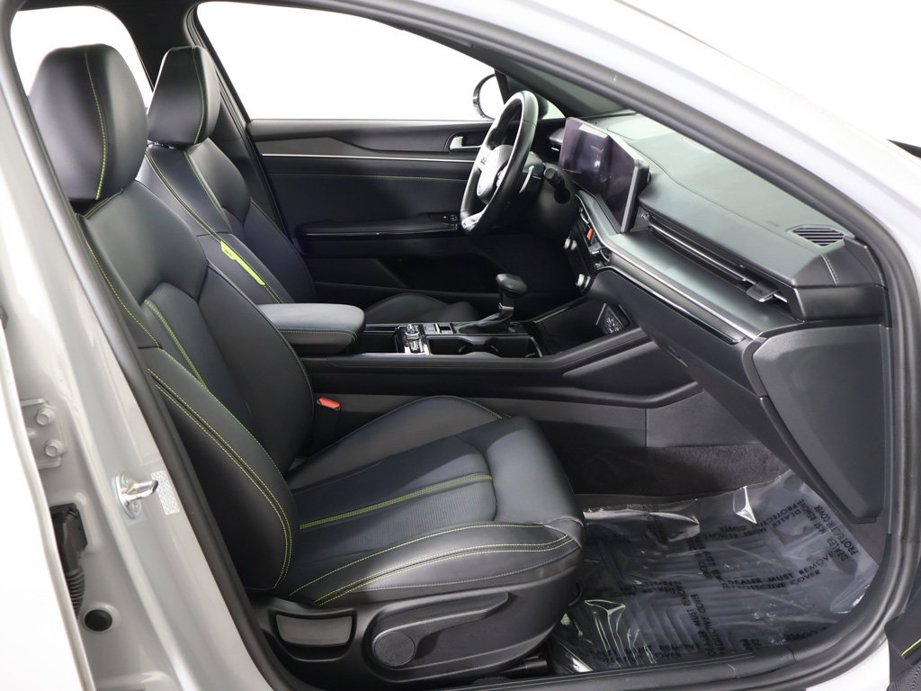 Used 2025 Kia K5 GT FWD image 31