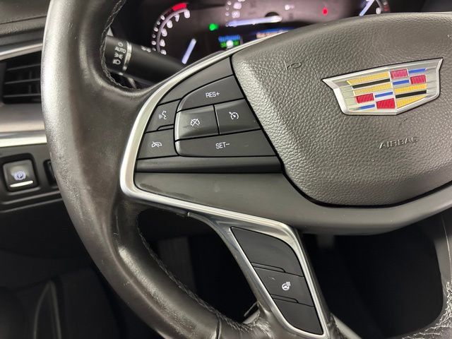 Used 2017 Cadillac XT5 Luxury AWD/4WD image 21