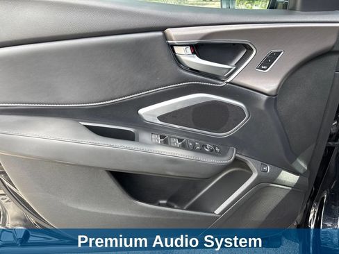 Used 2025 Acura RDX SH-AWD image 20
