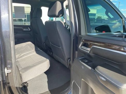 Used 2024 GMC Sierra 2500 SLE AWD/4WD image 12