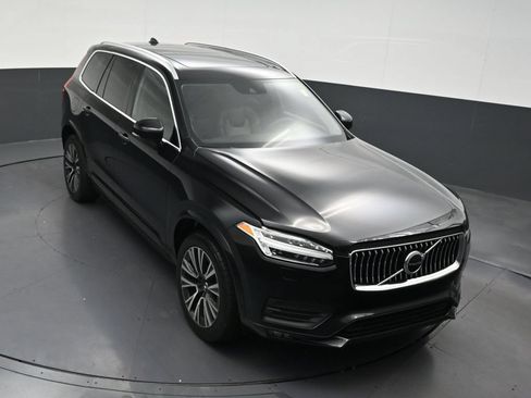 Used 2021 Volvo XC90 T6 Momentum AWD/4WD image 22