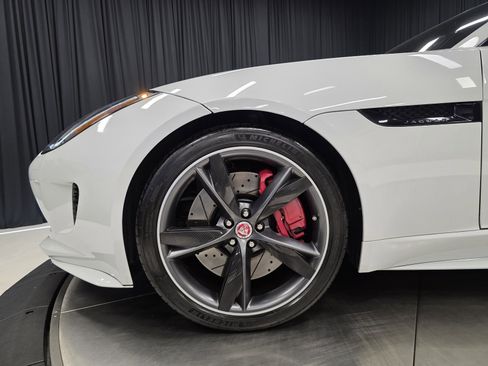 Used 2016 Jaguar F-TYPE R image 35